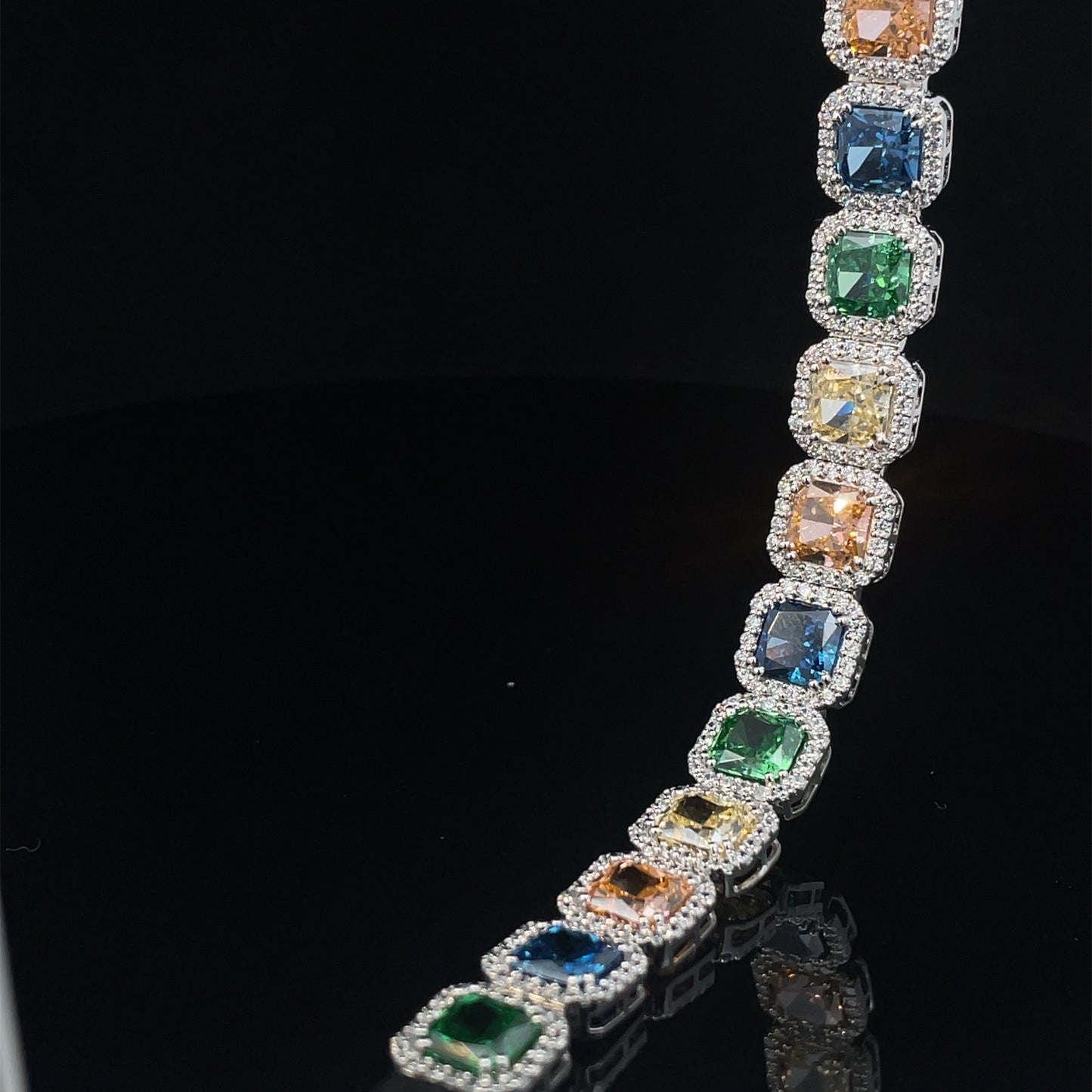 ASSCHER ALLURE BRACELETE