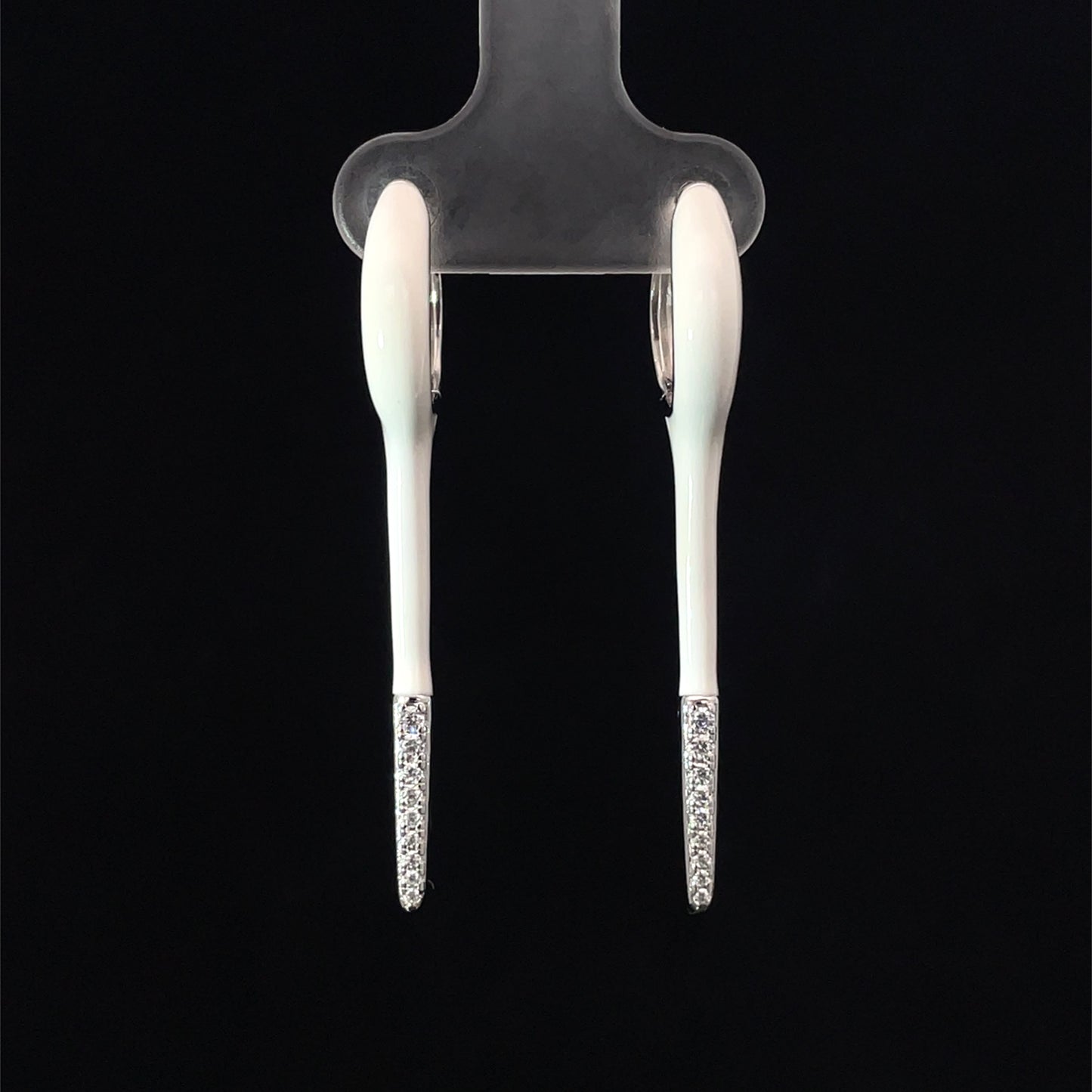 WHITE SILVER GLIDE EARRINGS