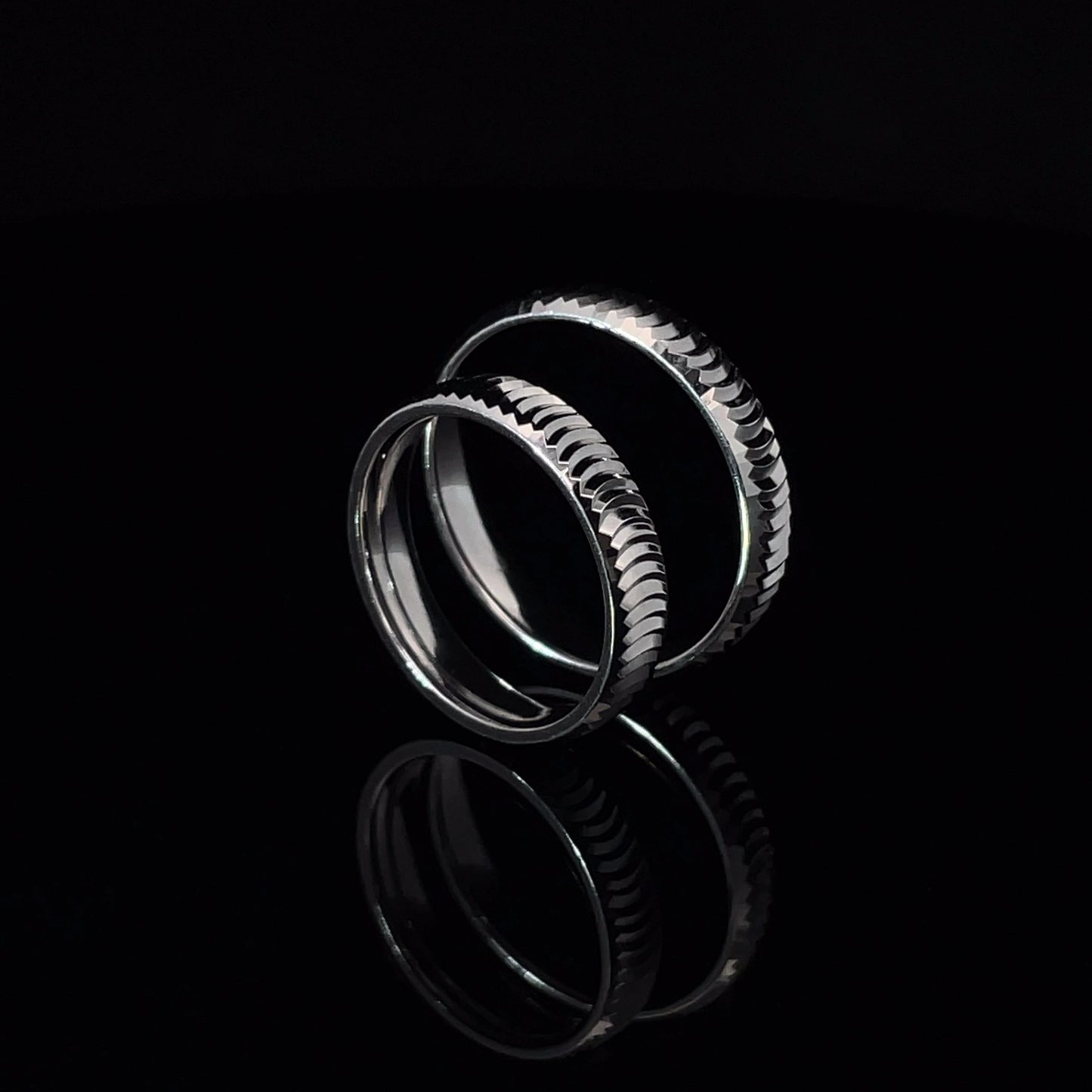 GROOVED SILVER COUPLE BAND