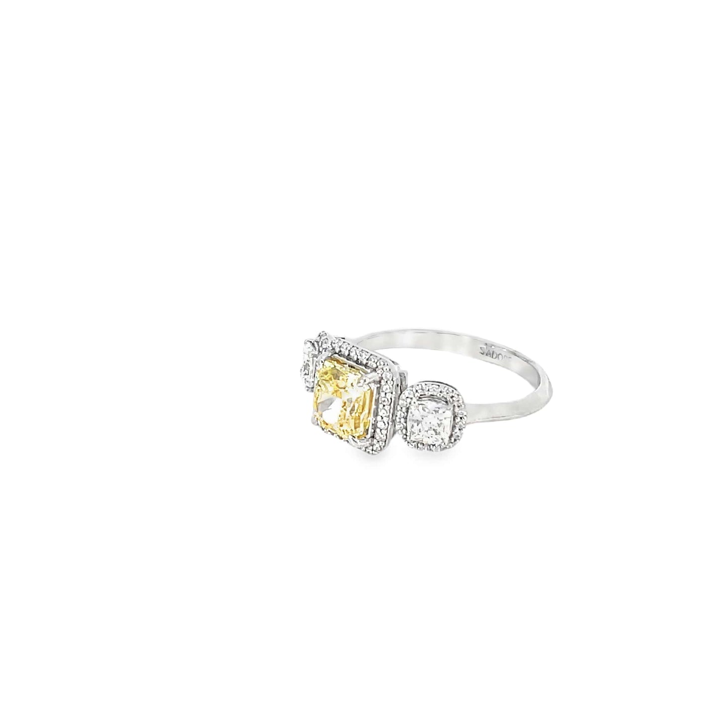 GOLDEN GAZE SILVER RING