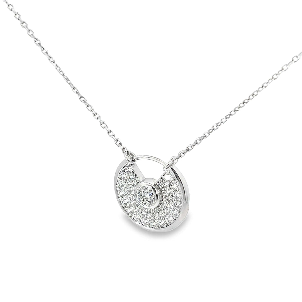 GLIMMERING ROUND MEDALLION SILVER PENDANT CHAIN