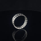 VICTOR’S WREATH BAND RING