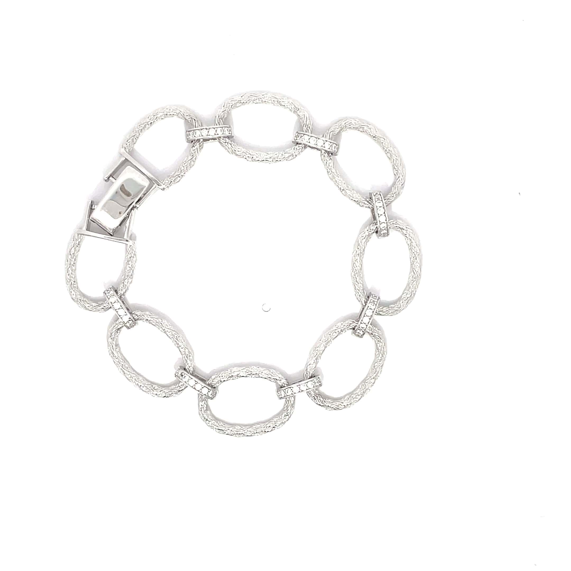 OVAL GLAM LOOP SILVER BRACELET
