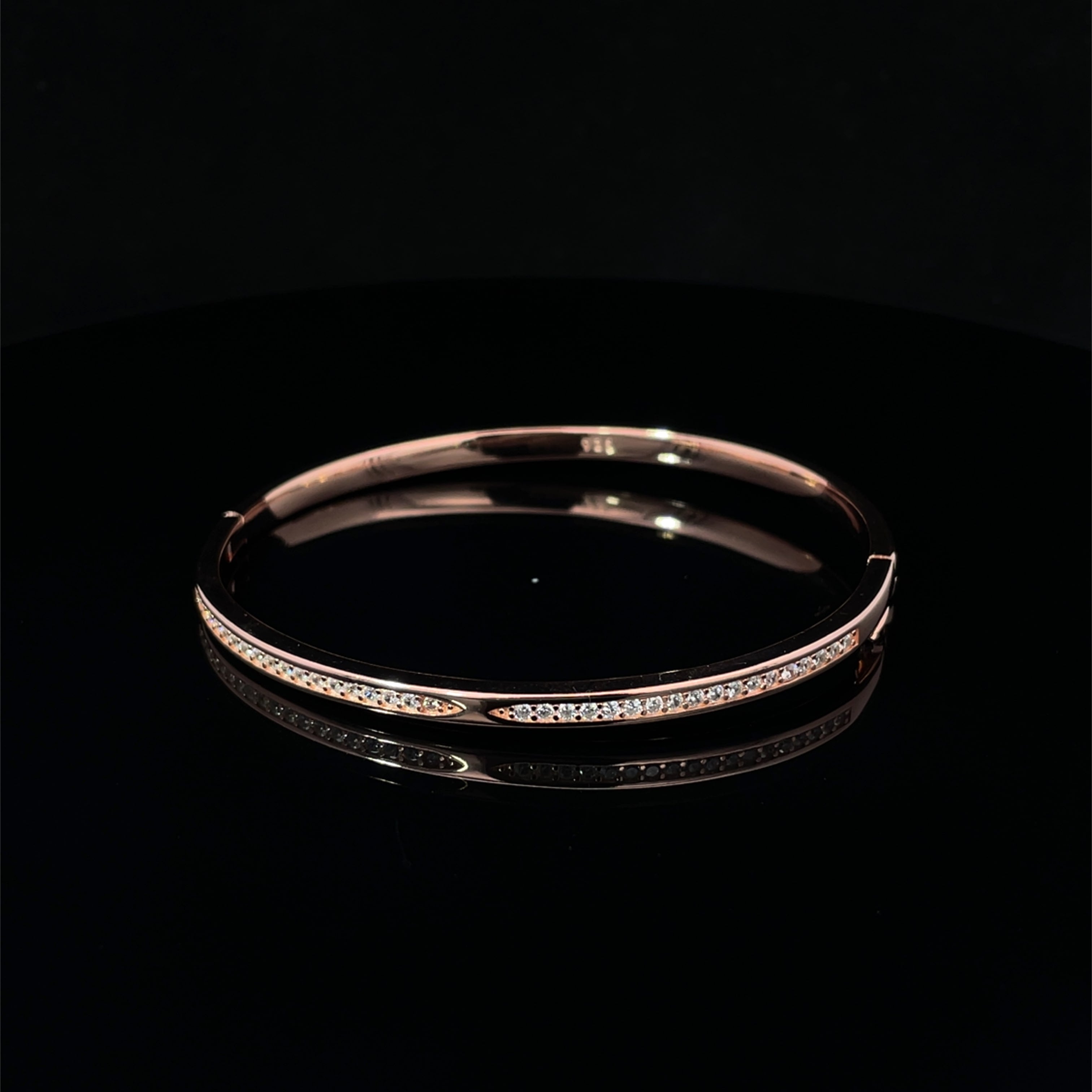 SILVER WHITE RADIANCE BRACELET