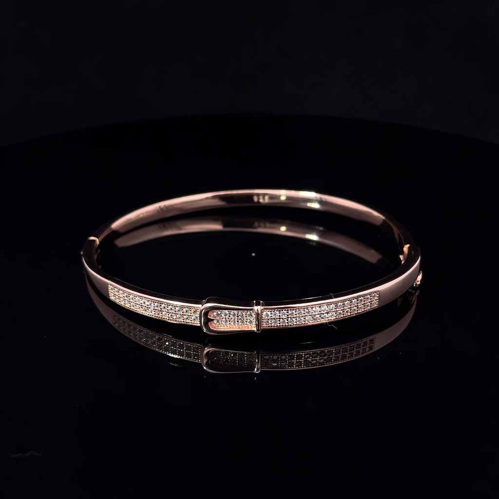 SILVER WHITE GLAM CLASP BRACELET