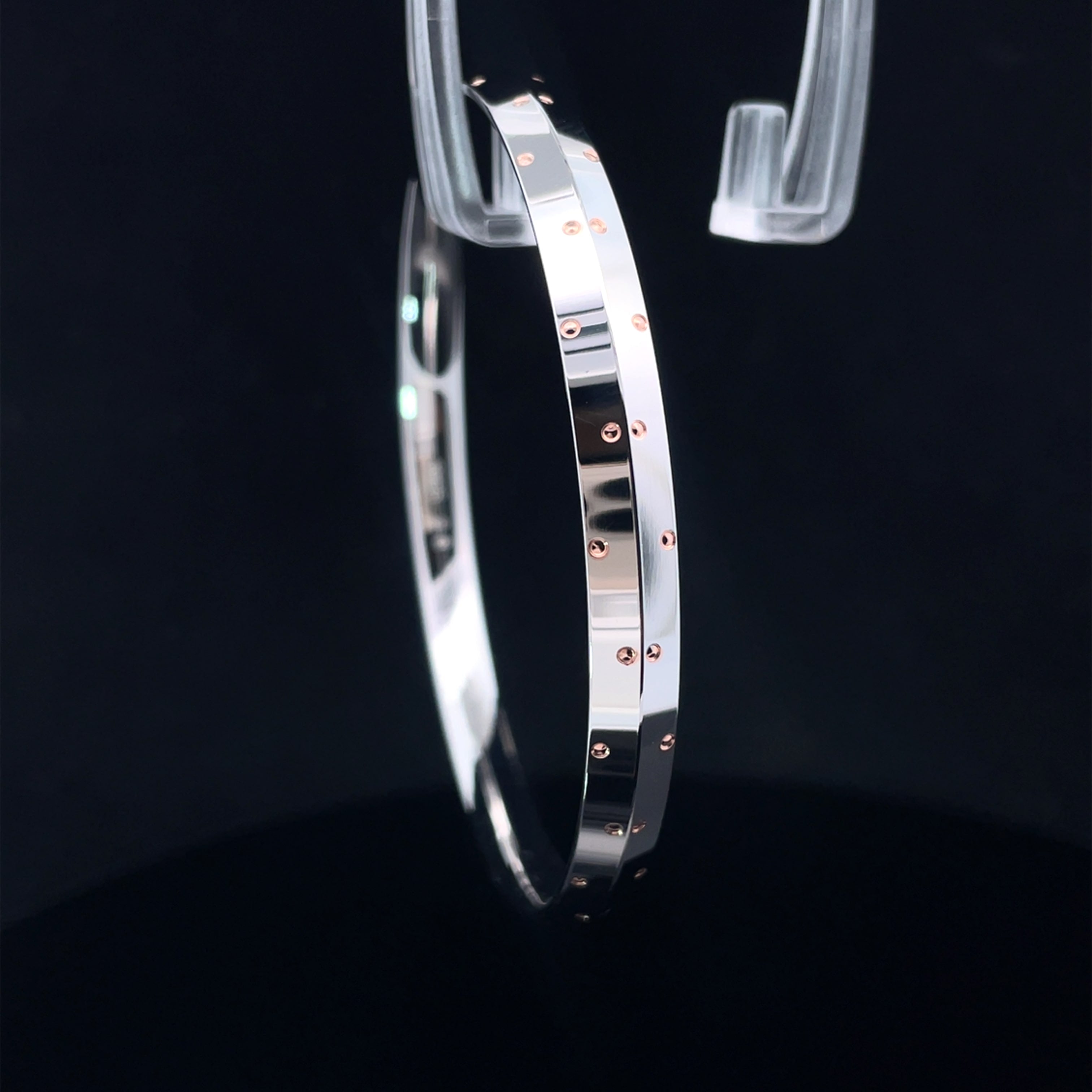 SILVER RIVET BRACELET