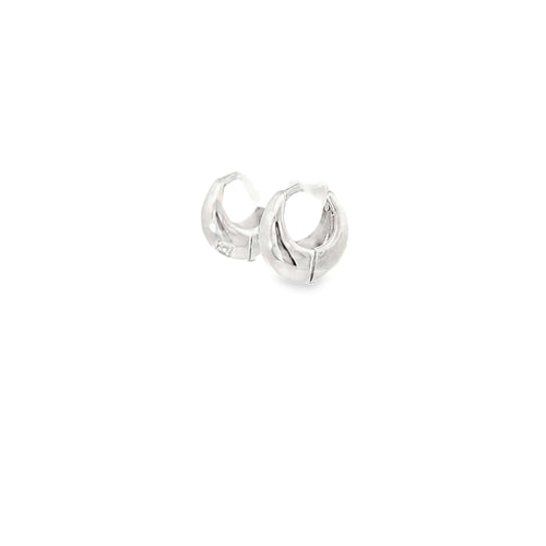 BOLD HUGGIE SILVER HOOPS