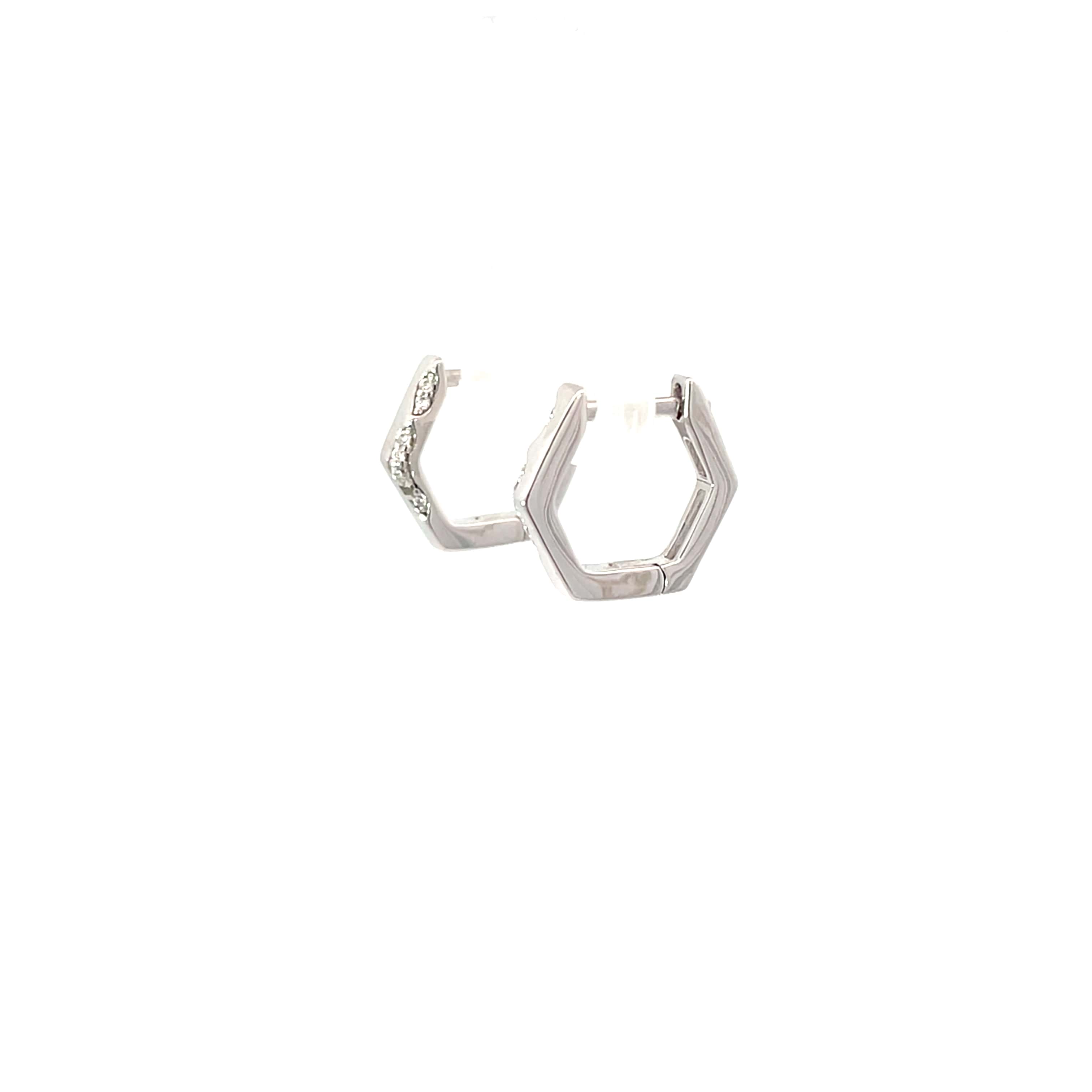 HEXAGON SHINE SILVER HOOPS