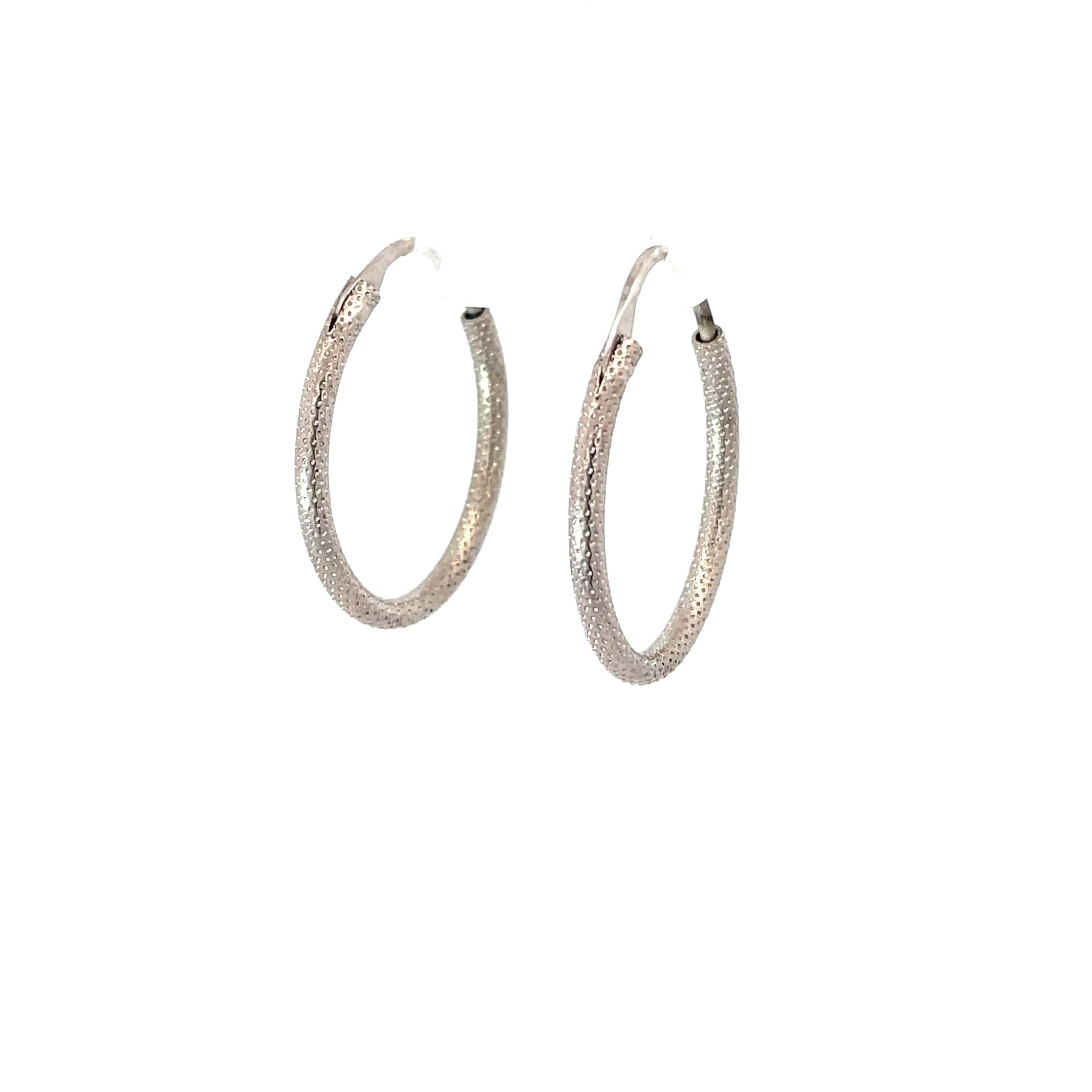 BOLD CLASSIC SILVER HOOPS