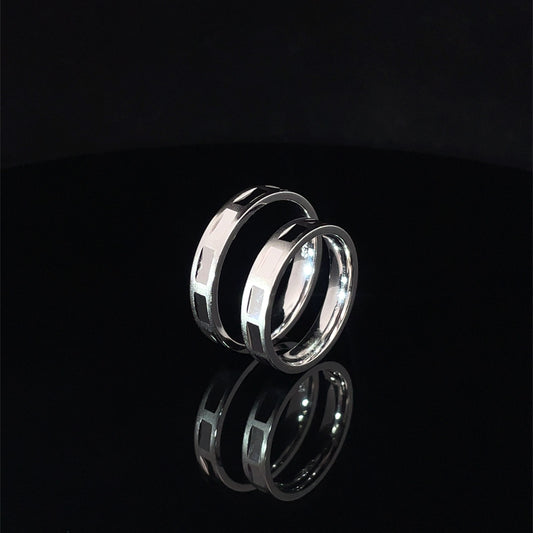 GEOMETRIC STERLING SILVER COUPLE BAND RING