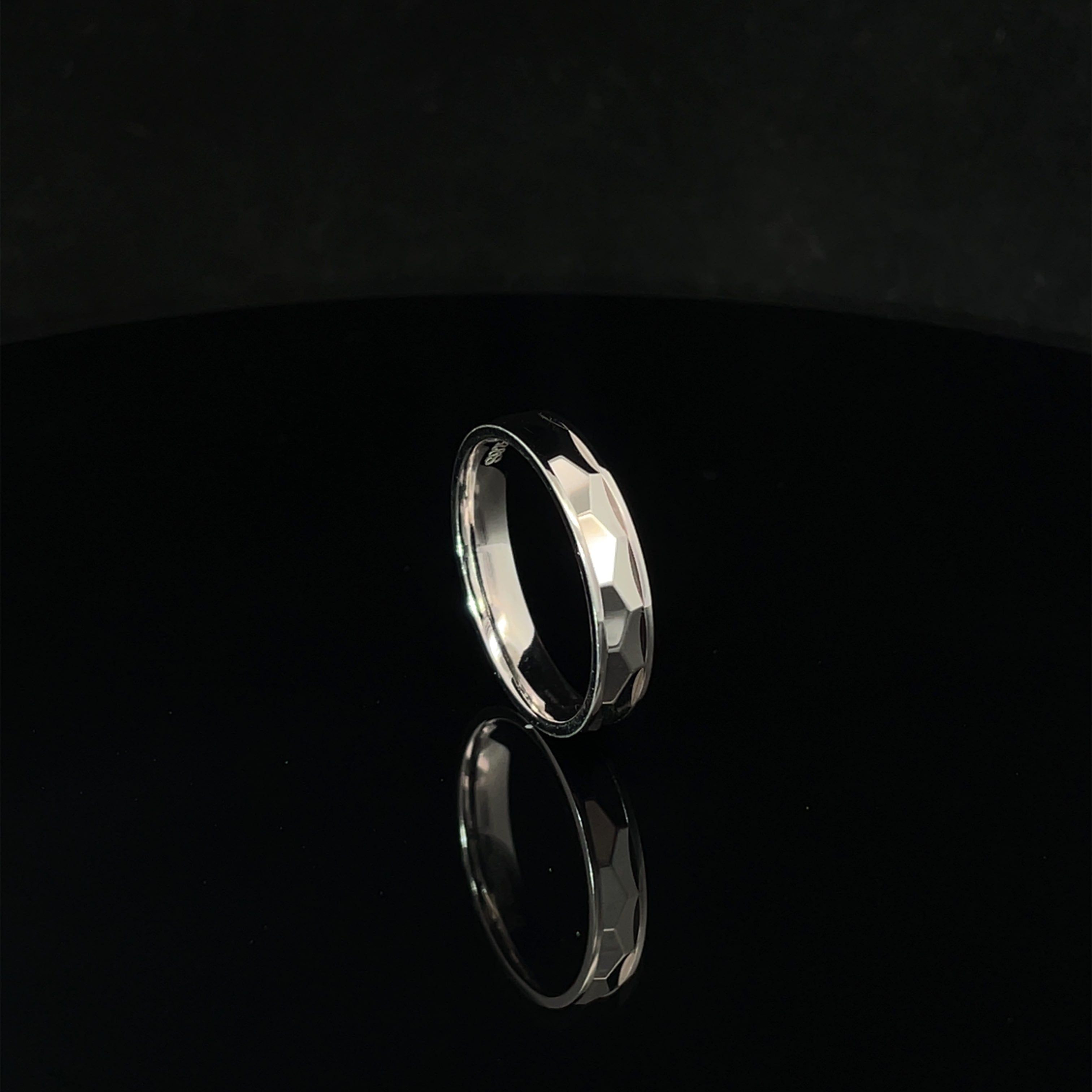PRISM FACETED SILVER BAND