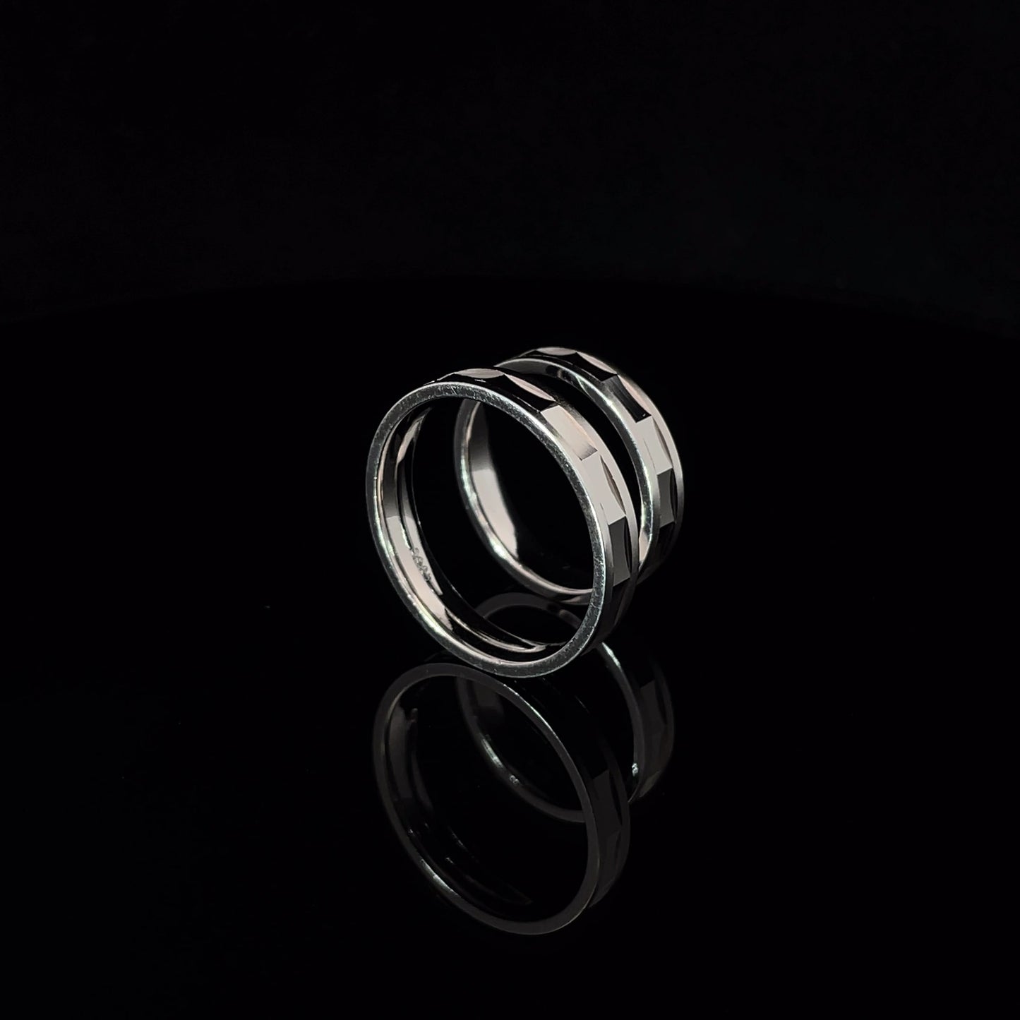 MIRROR EDGE STERLING SILVER COUPLE BAND RING