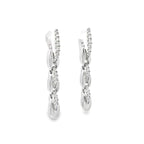 GLOWING LINKS SILVER EARRINGS