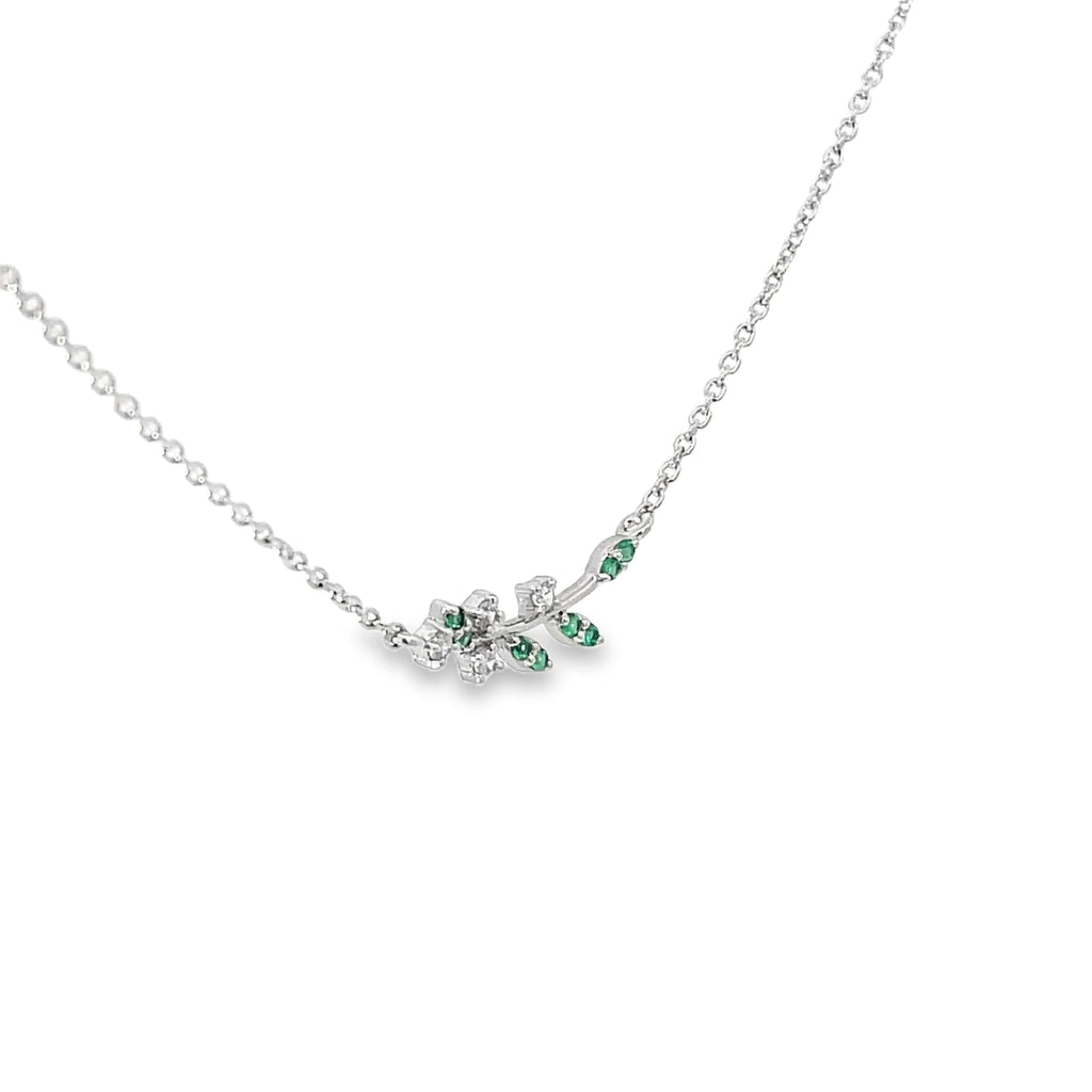 GREEN LEAF WHISPER SILVER PENDANT CHAIN