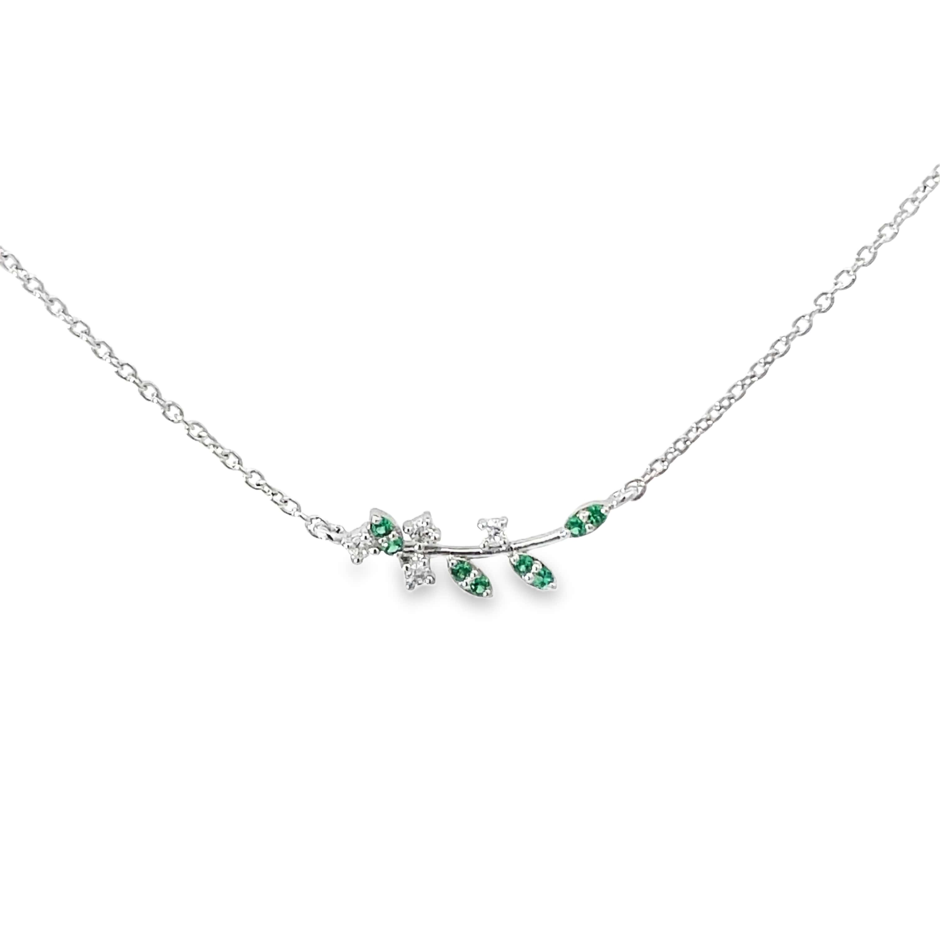 GREEN LEAF WHISPER SILVER PENDANT CHAIN