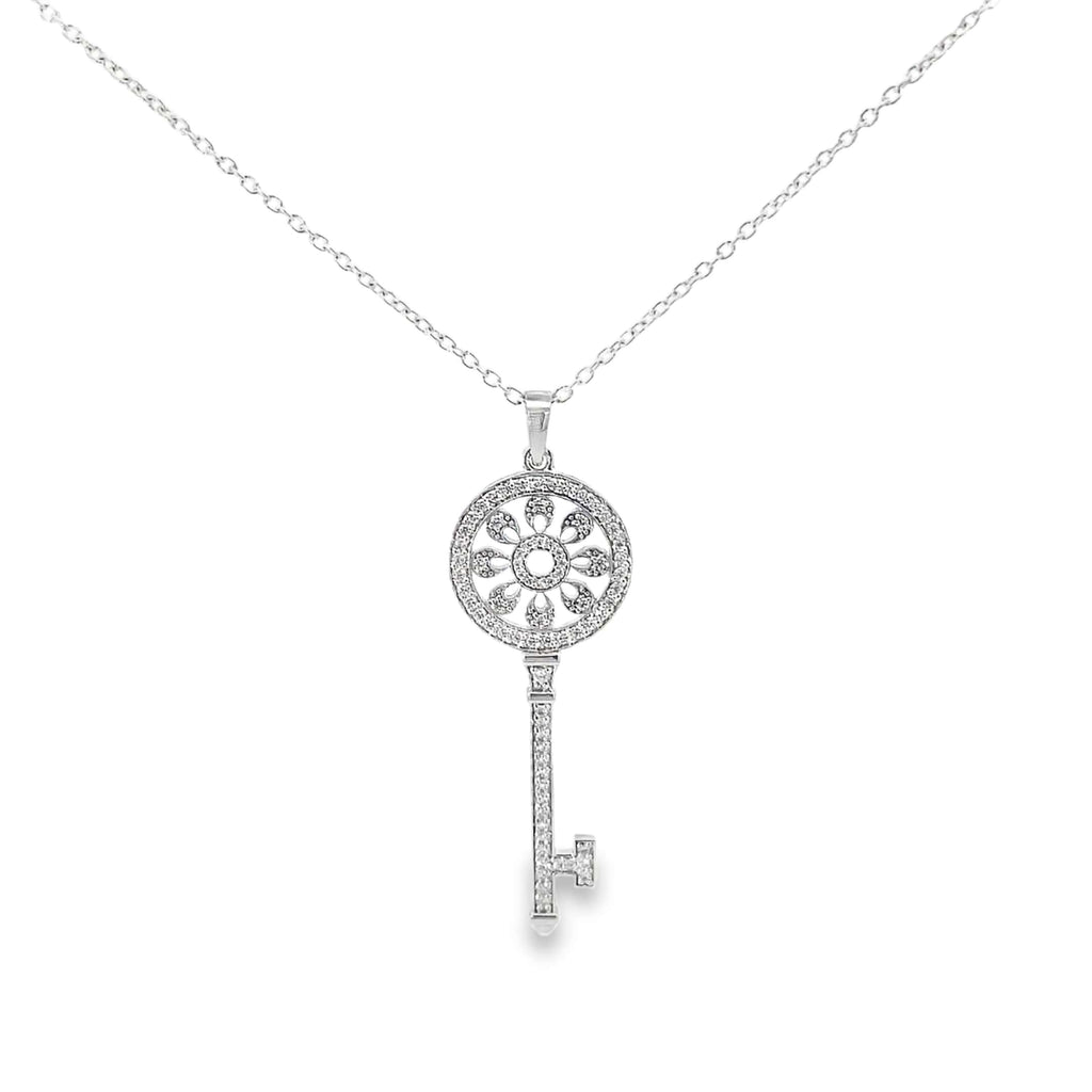 VINTAGE KEY DESIGN SILVER PENDANT CHAIN