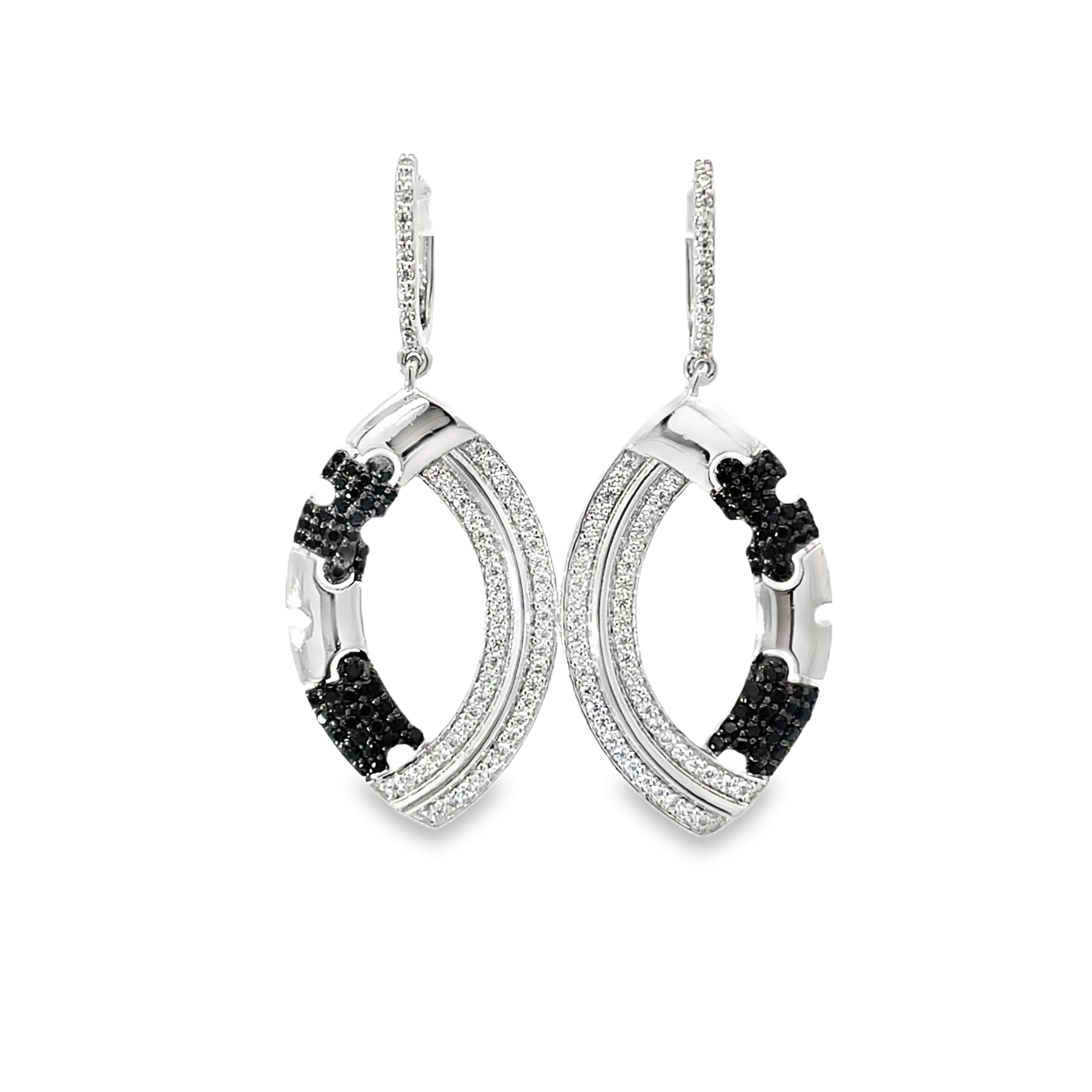 JIGSAW LOOP SILVER EARRING