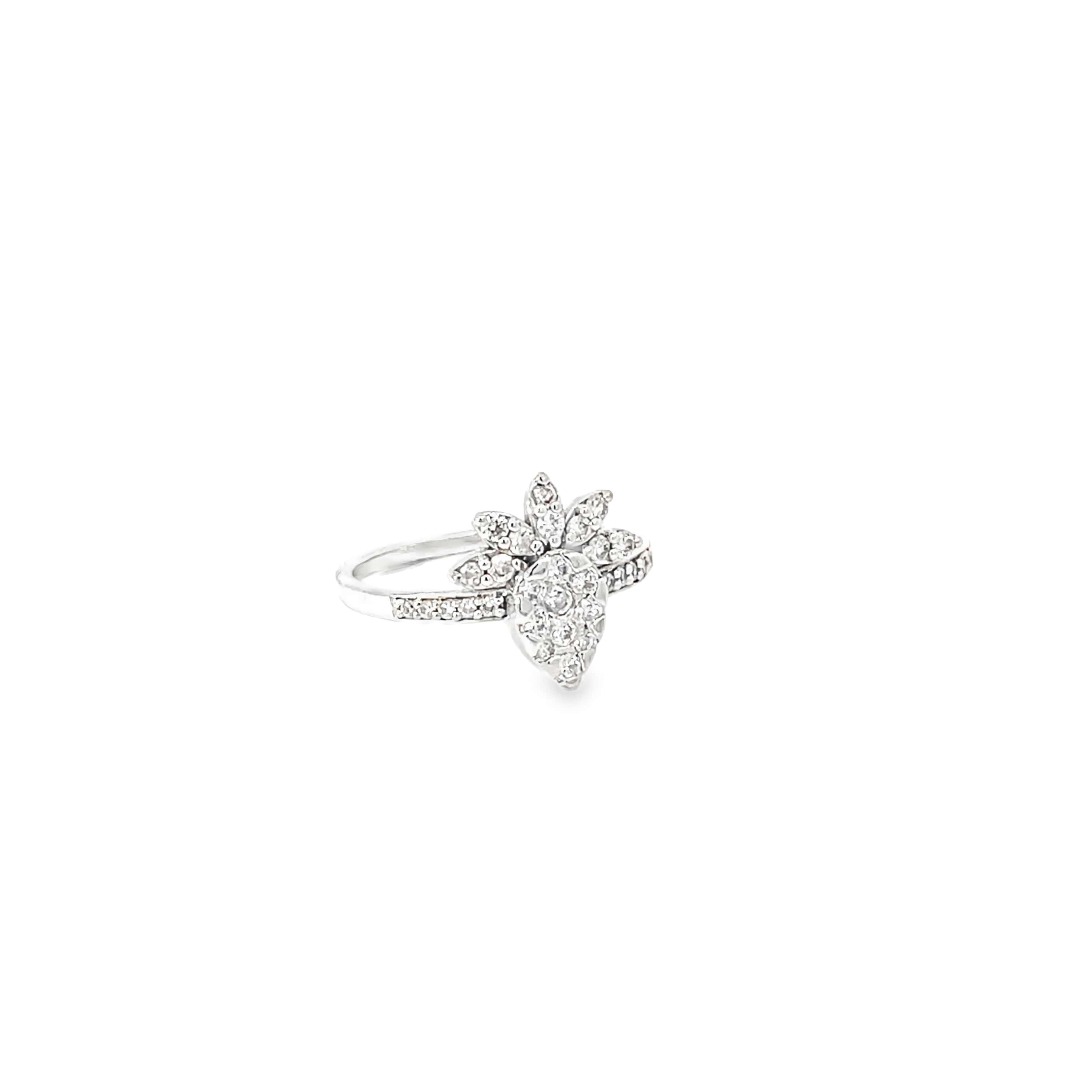 BERRY BLOOM SILVER RING
