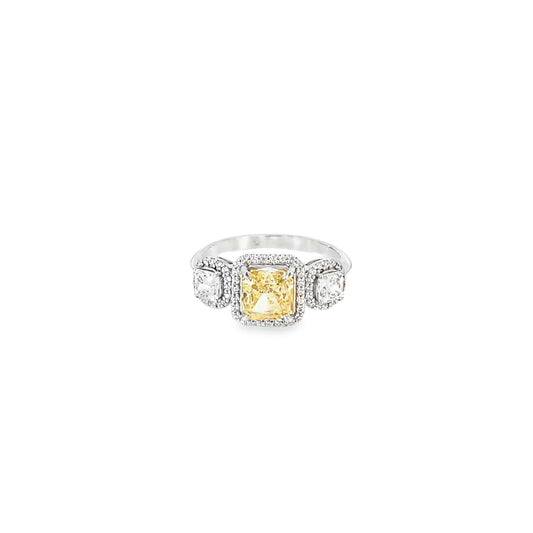 GOLDEN GAZE SILVER RING