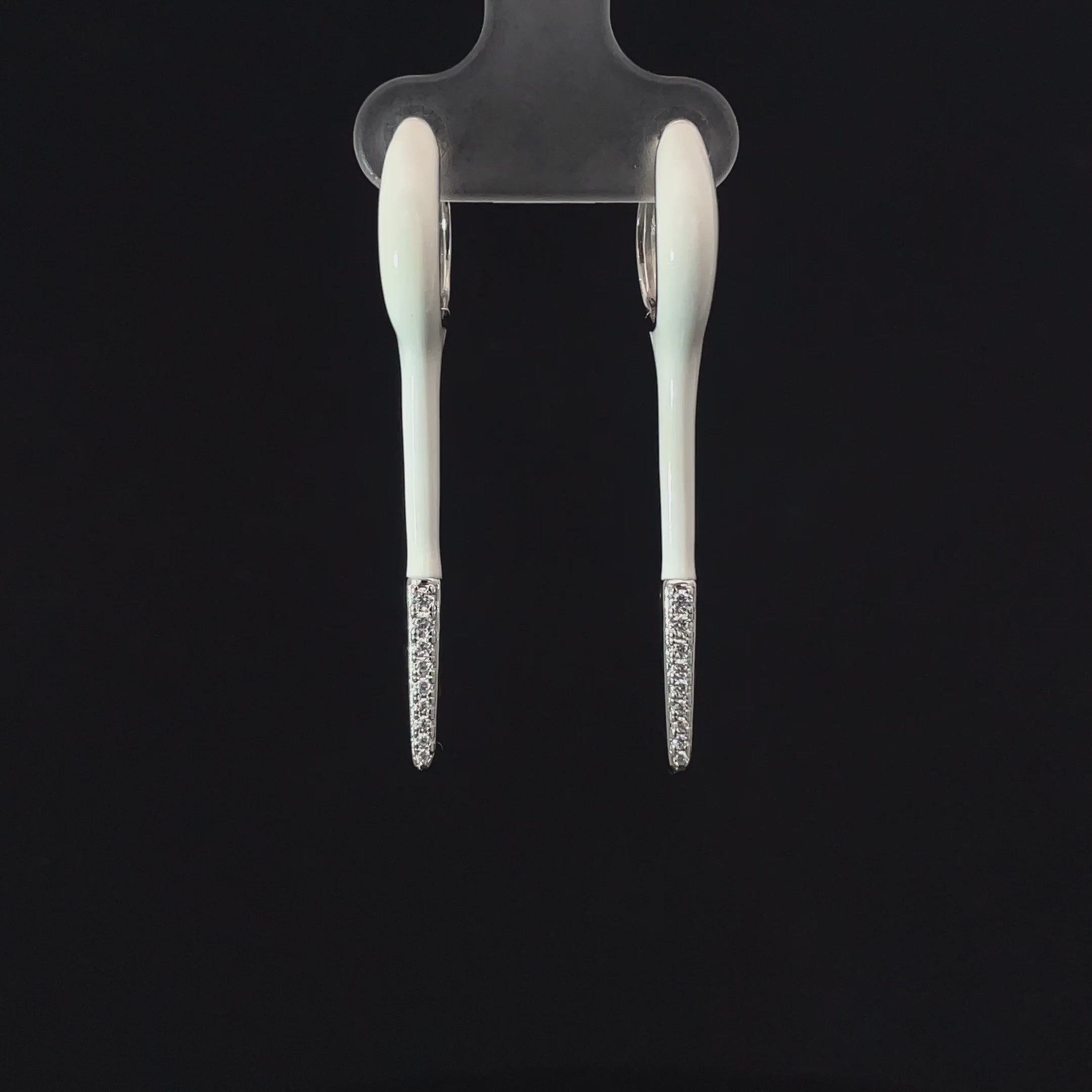 WHITE SILVER GLIDE EARRINGS