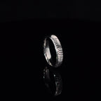 GROOVED SILVER BAND