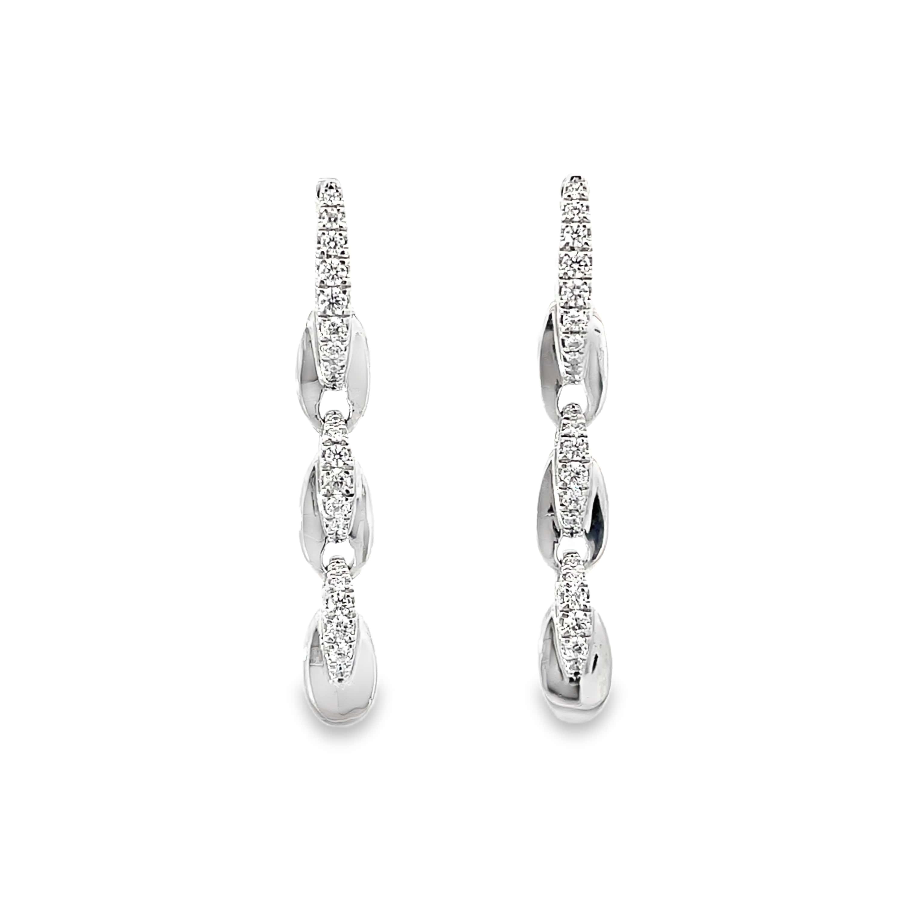GLOWING LINKS SILVER EARRINGS