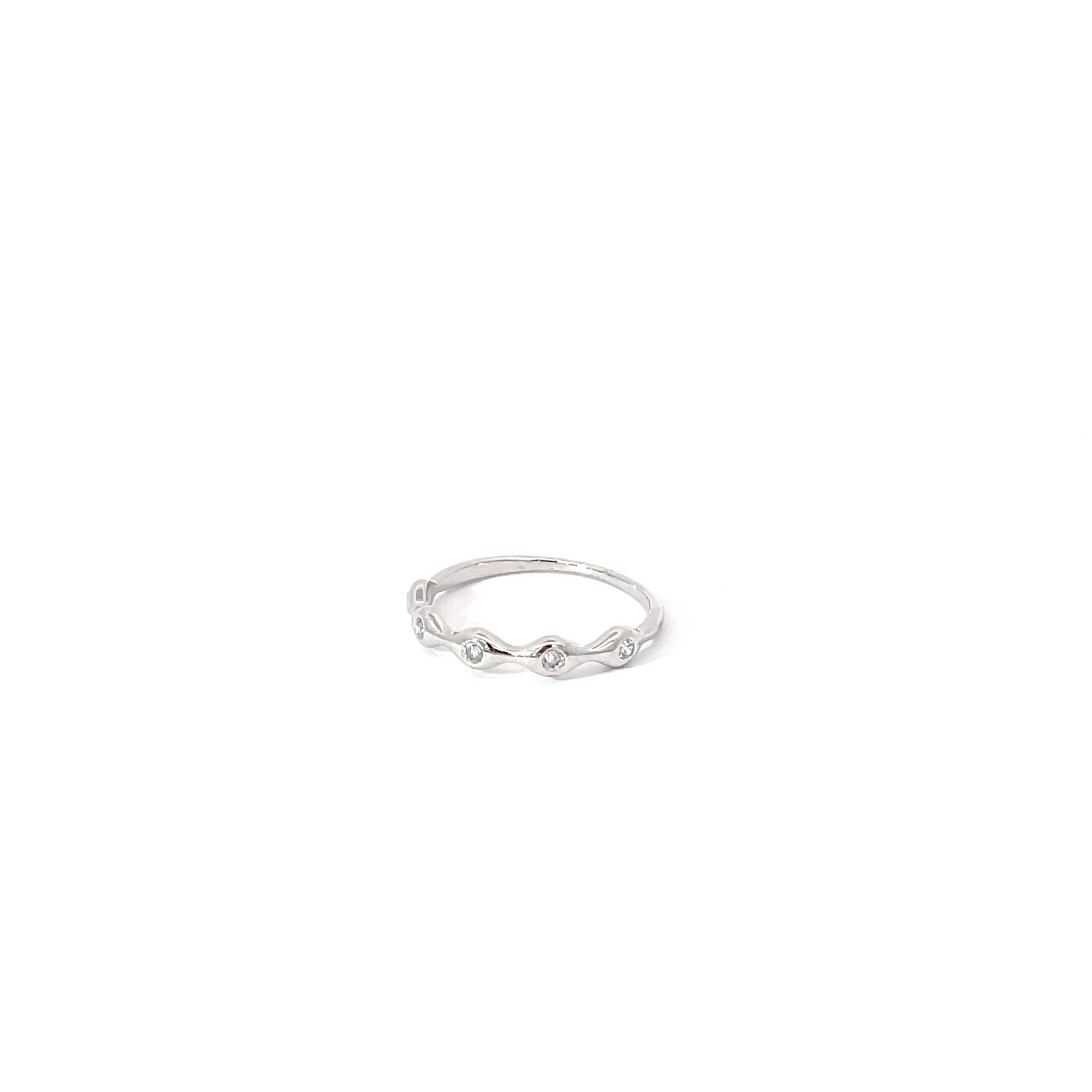 WAVE DESIGN SILVER BAND RING