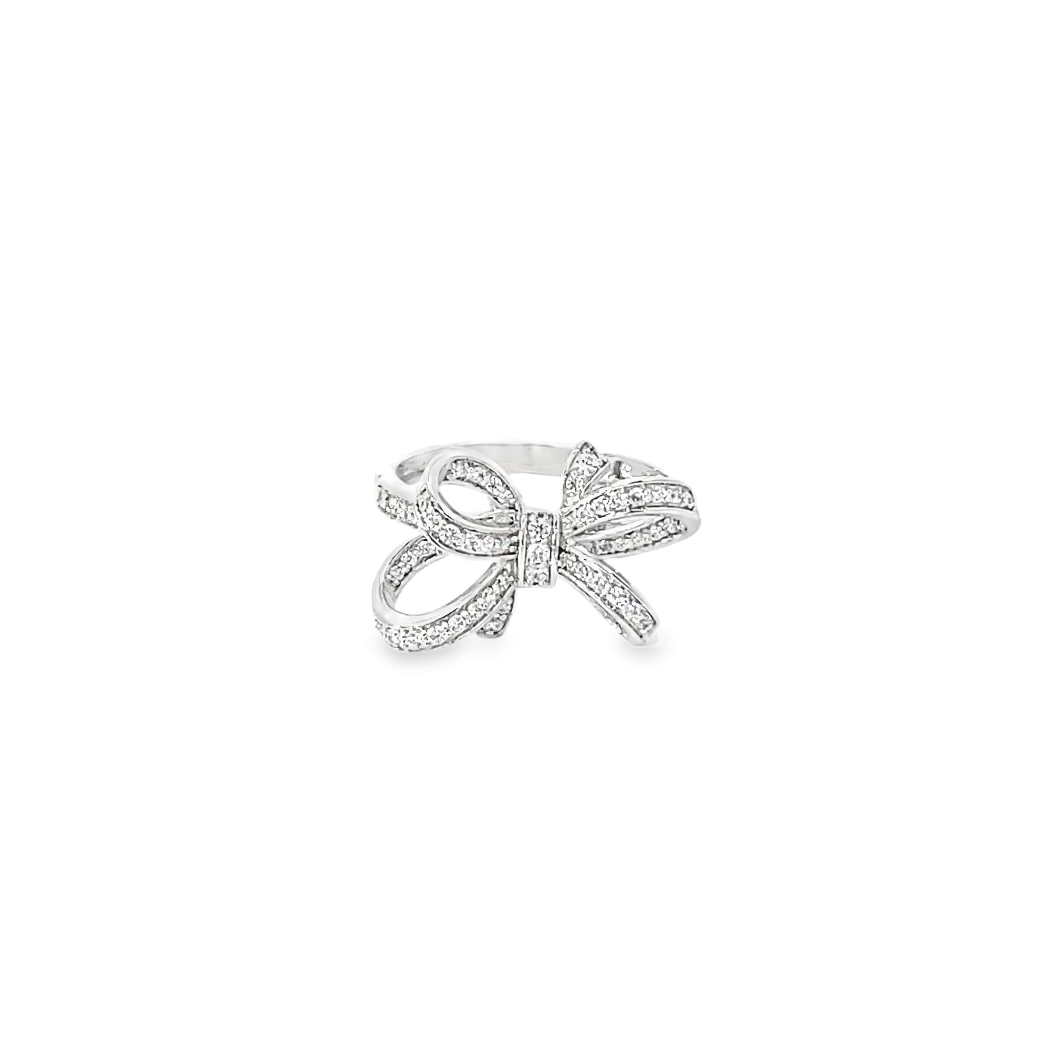 SPARKLING BOW TIE RING IN SILVER