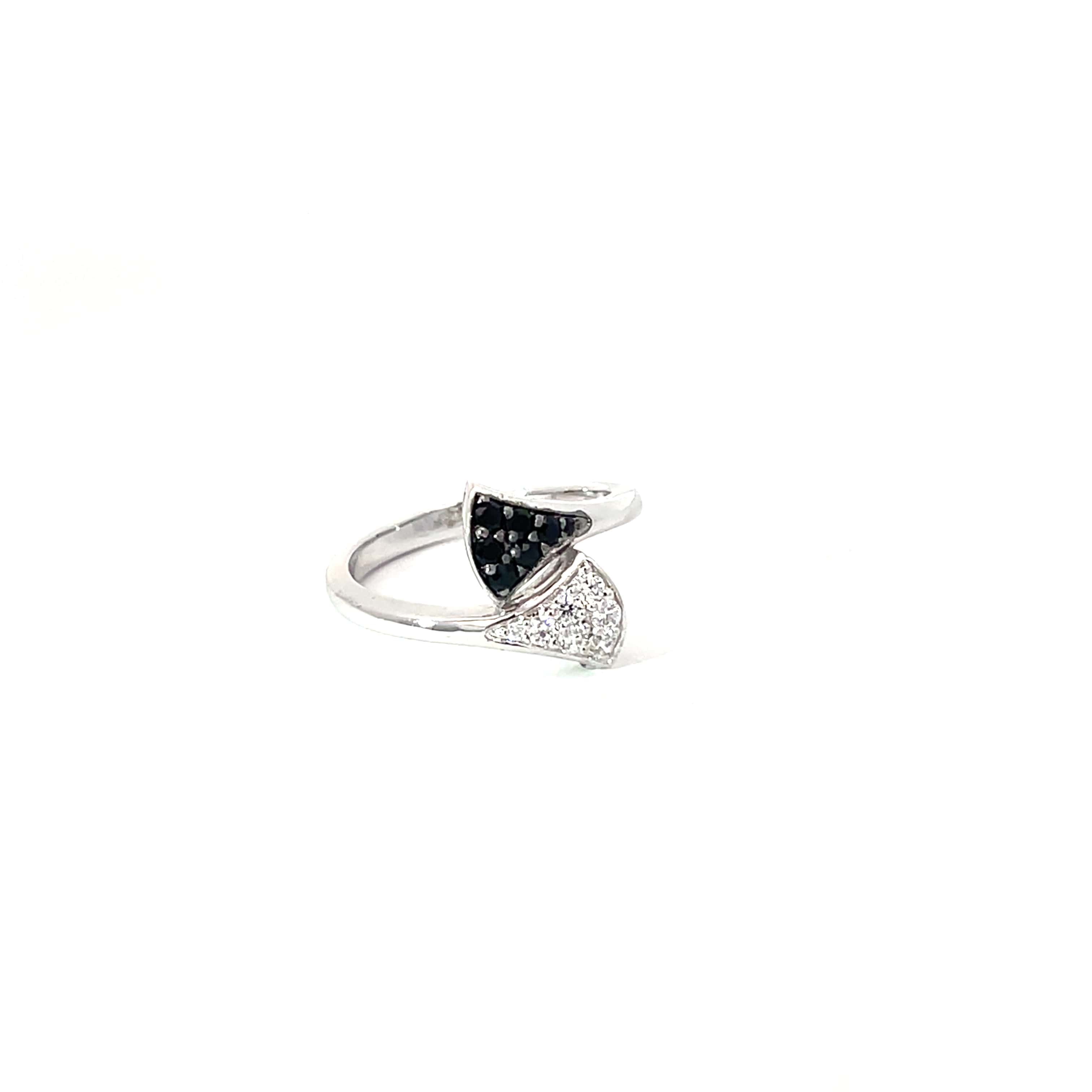 MONOCHROME TWIST SILVER RING