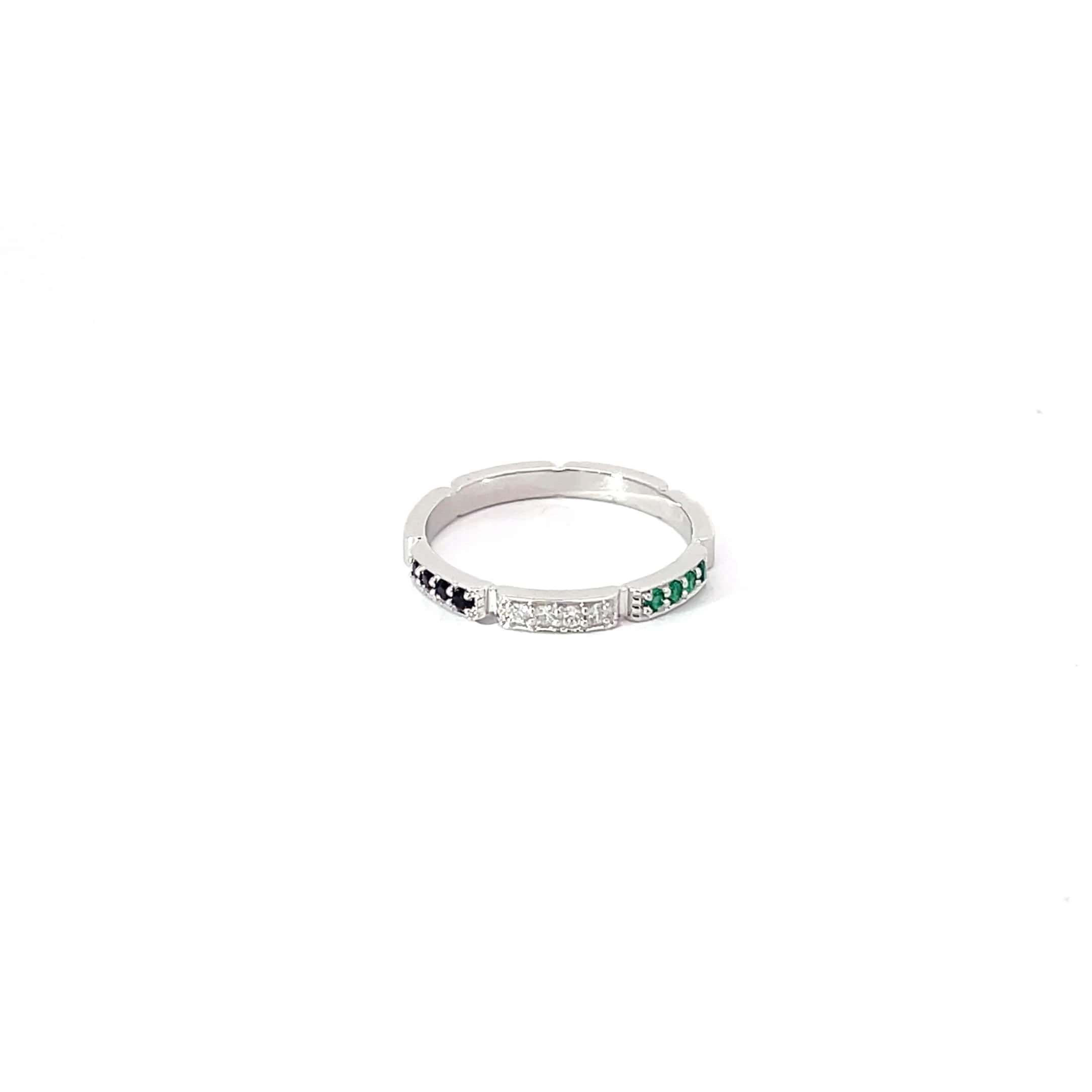 TRINITY GEM SILVER BAND